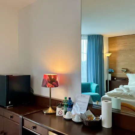 Haus Alexander アパートホテル 3*