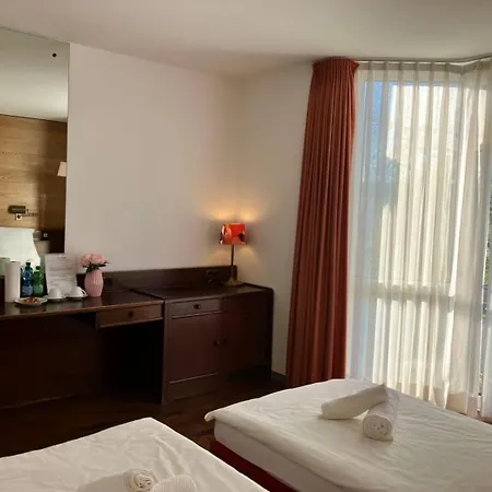 Haus Alexander 3*